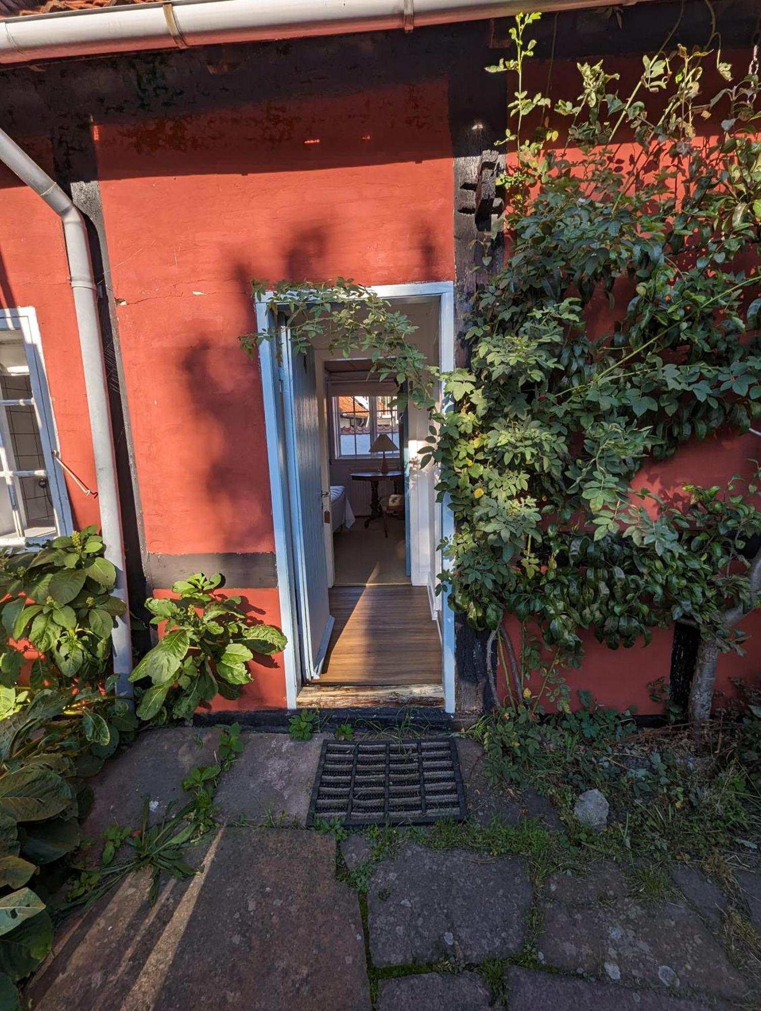 Pensionat Naesgaarden Allinge-Sandvig Exterior foto