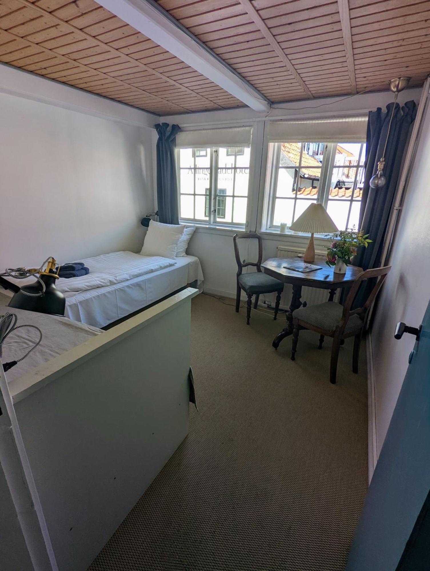 Pensionat Naesgaarden Allinge-Sandvig Exterior foto